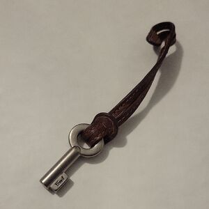 Fossil Brown Leather and Silver Key Holder